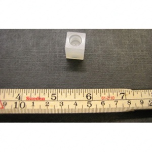 INSULATOR KEL-F 15x15 INSULATOR KEL-F 15x15