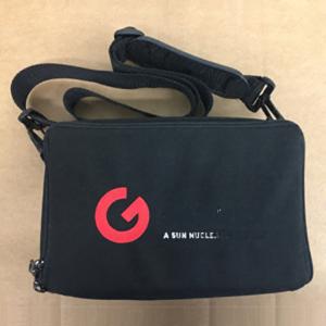 Fantoccio mammografico secondo lo standard ACR 156 nella sua custodia morbida Fantoccio mammografico secondo lo standard ACR 156 nella sua custodia morbida